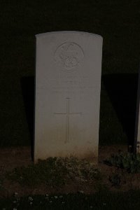 St. Souplet British Cemetery - Perks, J