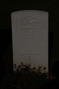 St. Souplet British Cemetery - Rylands, J