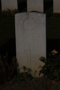 St. Souplet British Cemetery - Shelmerdine, E
