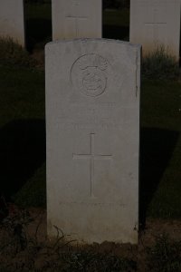 St. Souplet British Cemetery - Shutt, A
