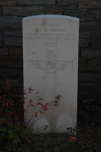 St. Souplet British Cemetery - Smith, H M