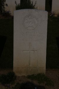St. Souplet British Cemetery - Smith, Major Edward