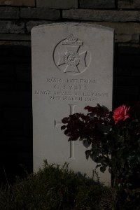 St. Souplet British Cemetery - Sykes, G