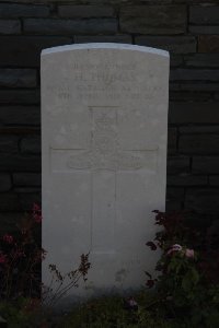 St. Souplet British Cemetery - Thomas, Henry
