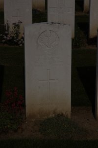 St. Souplet British Cemetery - Vernon, R