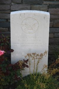 St. Souplet British Cemetery - Whitfield, Daniel