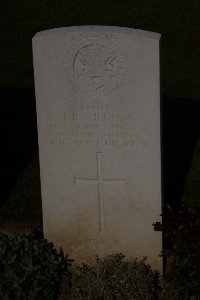 St. Souplet British Cemetery - Williams, John Rhonwy (Ronnie)
