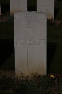 St. Souplet British Cemetery - Yates, William Hillyard Thomas