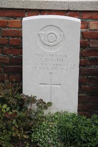Le Cateau Military Cemetery - Booth, A