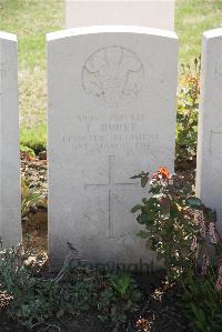 Le Cateau Military Cemetery - Burke, T