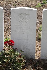 Le Cateau Military Cemetery - Burwell, A J