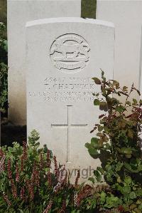 Le Cateau Military Cemetery - Chadwick, T