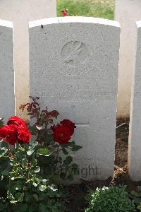 Le Cateau Military Cemetery - Chalmers, Tom Reid