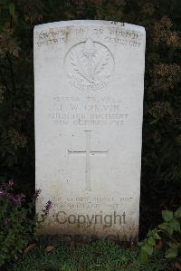 Le Cateau Military Cemetery - Colvin, J W