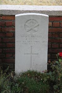 Le Cateau Military Cemetery - Cook, J