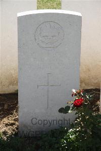 Le Cateau Military Cemetery - Crisp, William Herbert