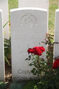 Le Cateau Military Cemetery - Davidson, A H