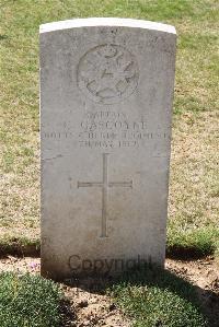 Le Cateau Military Cemetery - Gascoyne, C