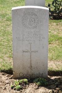 Le Cateau Military Cemetery - Gilkison, J D