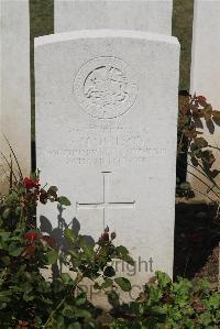 Le Cateau Military Cemetery - Harrison, S