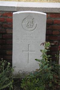Le Cateau Military Cemetery - Houghton, Frederick Arthur