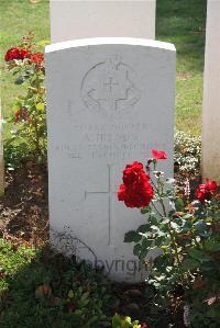 Le Cateau Military Cemetery - Ireson, A