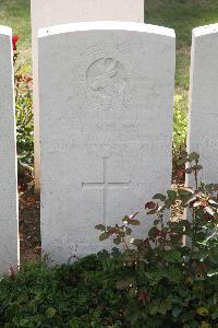 Le Cateau Military Cemetery - Keller, A E