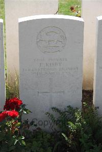 Le Cateau Military Cemetery - Kisby, E