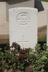 Le Cateau Military Cemetery - Merrick, D