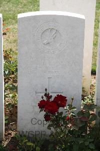 Le Cateau Military Cemetery - Pickworth, A W
