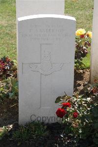 Le Cateau Military Cemetery - Sanderson, E