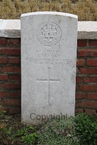 Le Cateau Military Cemetery - Savory, J