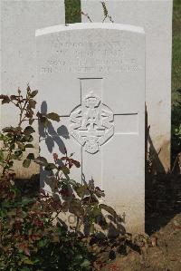 Le Cateau Military Cemetery - Snowdon, William