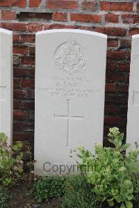Le Cateau Military Cemetery - Swan, A