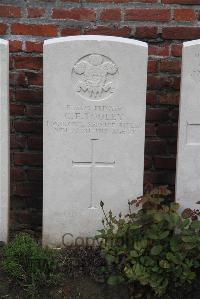 Le Cateau Military Cemetery - Tooley, Cecil Frank