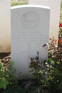 Le Cateau Military Cemetery - Watkins, L G
