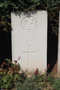 Le Cateau Military Cemetery - Wood, Robert Law