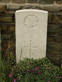 Moeuvres British Cemetery - Fleming, James Albert William
