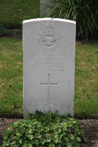 Sage War Cemetery - Moss, Colin