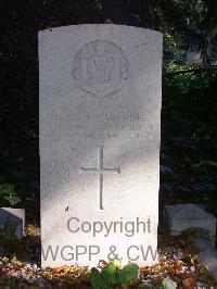 Orthen Protestant Cemetery - McMicking, Gilbert Thomas Gore