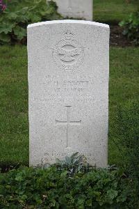 Hanover War Cemetery - Abbott, Cyril Howard