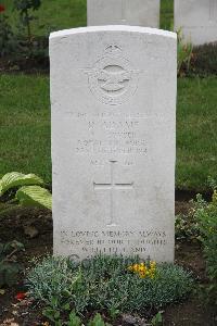 Hanover War Cemetery - Adams, Dene
