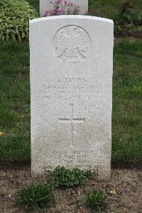 Hanover War Cemetery - Dixon, Albert