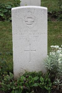 Hanover War Cemetery - Griffiths-Buchanan, Alexander Neill