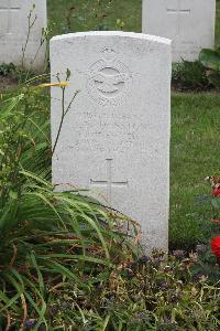 Hanover War Cemetery - Johnston, Alexander Oliver