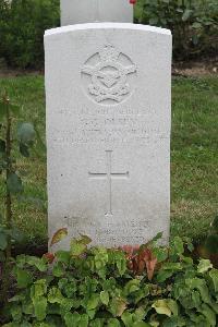 Hanover War Cemetery - Olsen, George Glenn