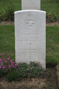 Hanover War Cemetery - Sparkes, Bernard Kenneth