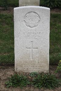 Hanover War Cemetery - Stewart, Charles