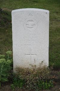 Hanover War Cemetery - Wilde, James Alec