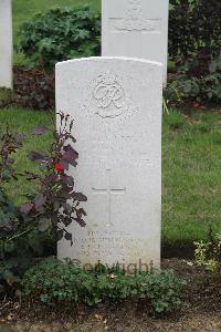 Hanover War Cemetery - Wilkinson, Fred